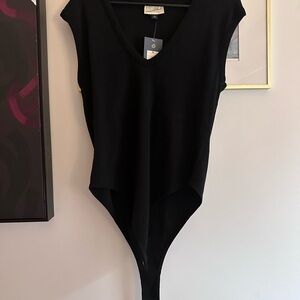 Universal Thread Black V-Neck Bodysuit